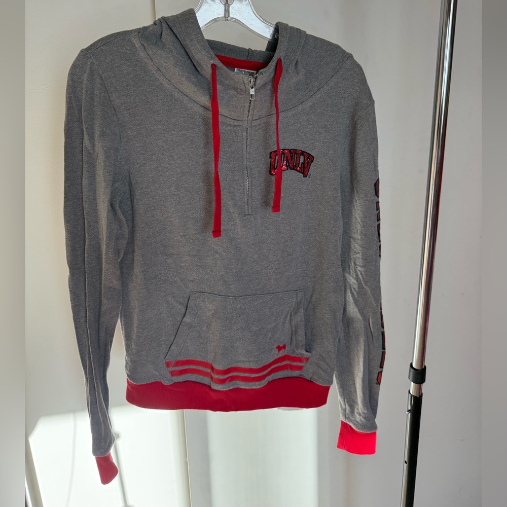 V.S. PINK x UNLV Collegiate Collection 1/4 Zip Sweatshirt Size Small